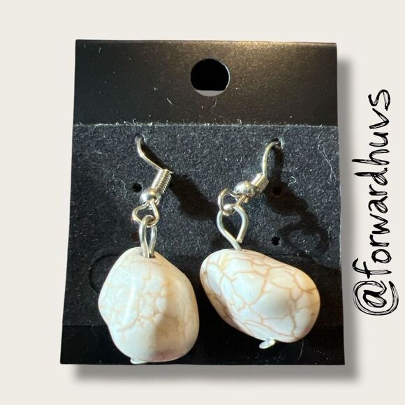 Bundle Sale 3 for $15 | White Stone with Faux Marbling Dangle Earrings - Picture 6 of 7